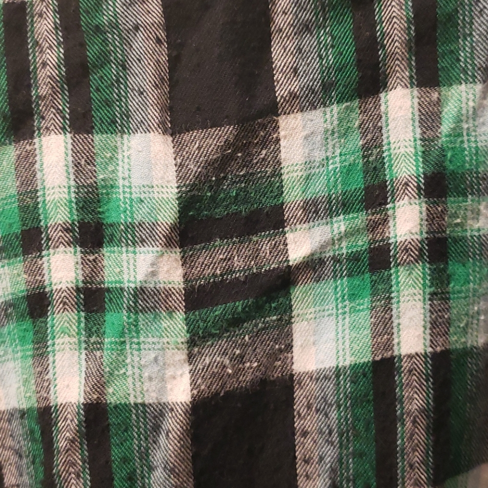 2/$15🦇 Quicksilver button down - Picture 4 of 4